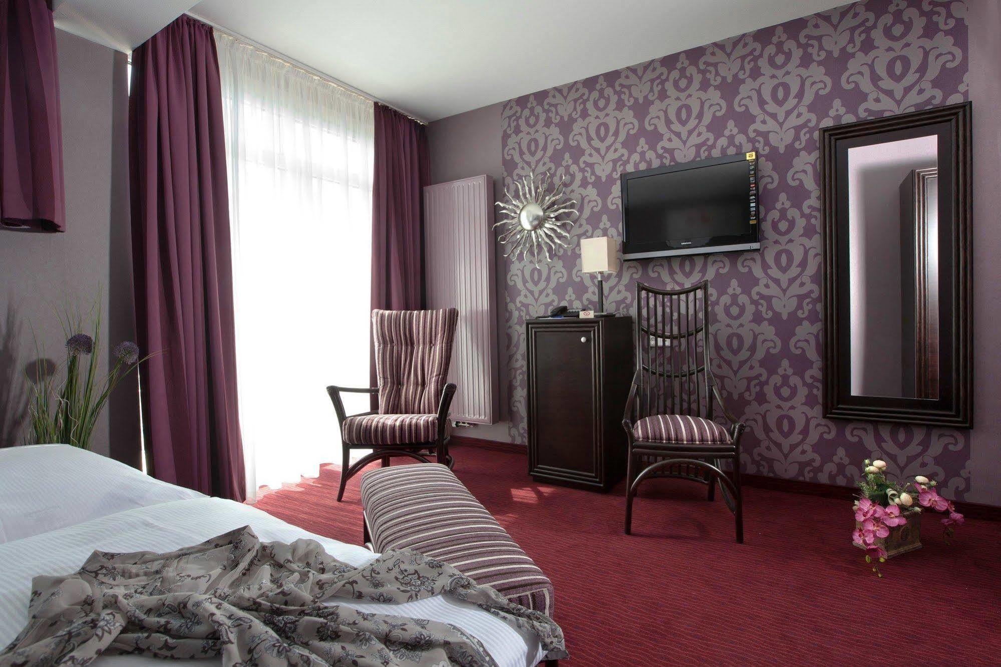 Goebel'S Hotel Aquavita Bad Wildungen Bagian luar foto